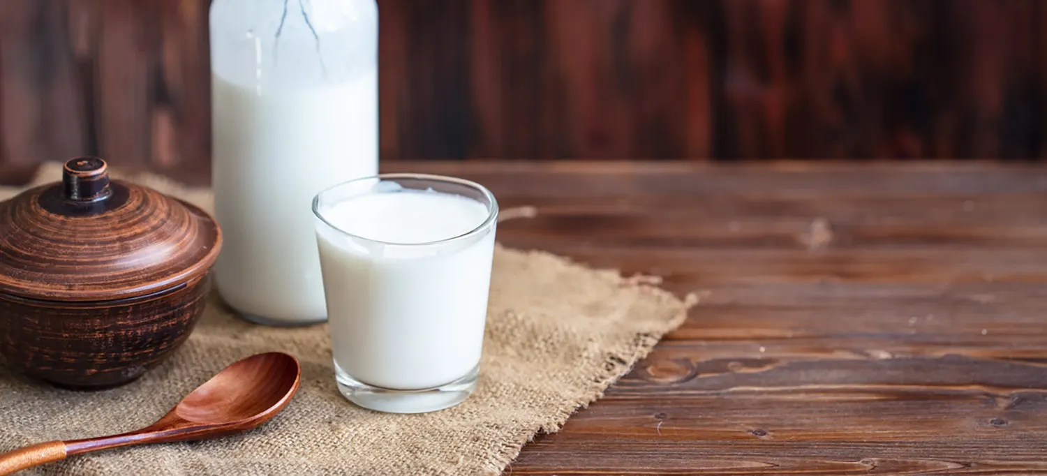Antikköy doğal ayran - ev yapımı yoğurttan hazırlanan taze ayran